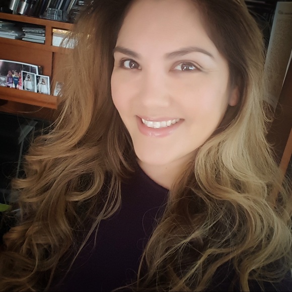 Meet your Posher, Christine - Picture 1 of 1